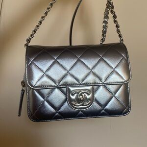 NIB CHANEL Metallic Storm WOC flap bag